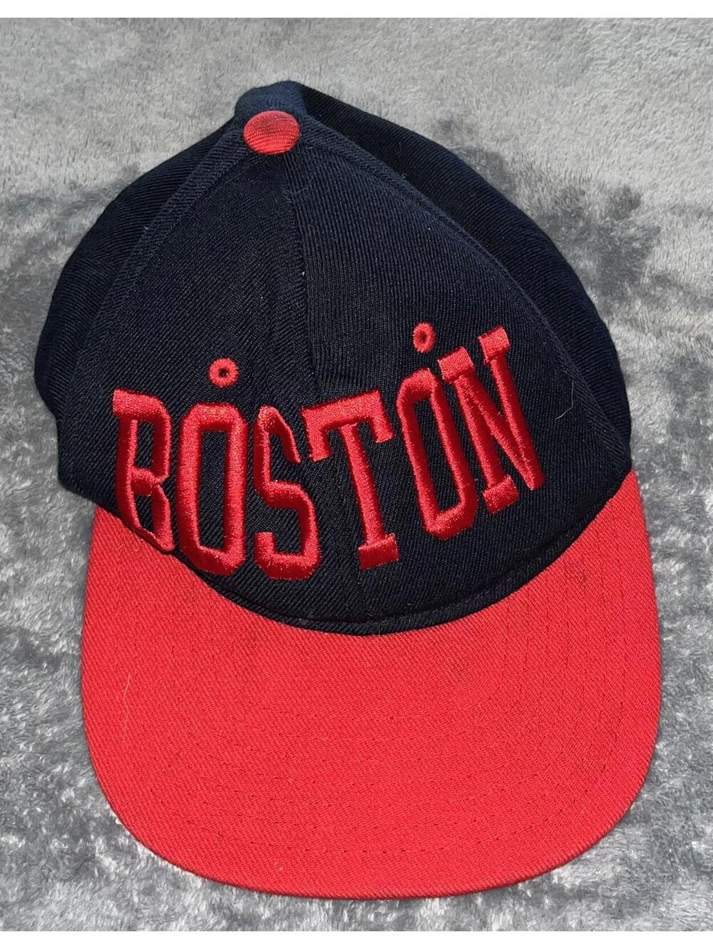 Boston RED SOX Snap Back Cap Hat Embroiderer Adjustable RARE